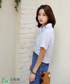 牛仔半裙配什么上衣？牛仔半裙搭配图片