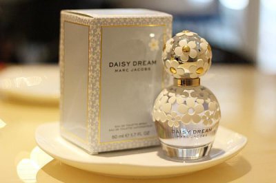 ​香水味道太浓了怎么办 香水喷多了怎么解决