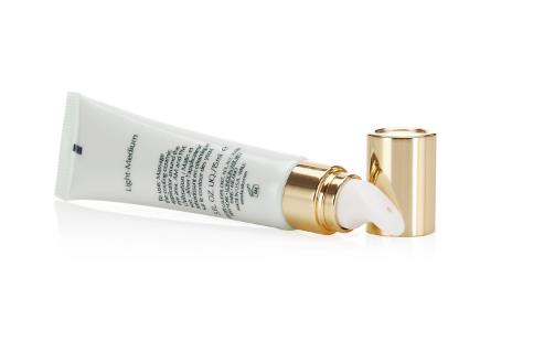 眼霜是早上用还是晚上用 眼霜多久用一次最好