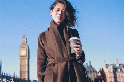 ​咖啡色衣服适合什么肤色 适合自己最重要