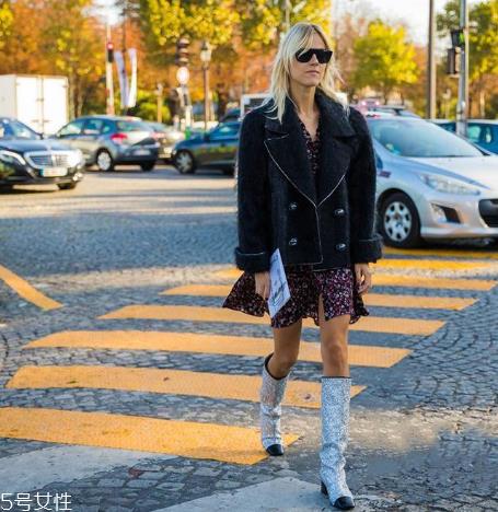 亮片衣服怎么搭配？助你成为时髦精