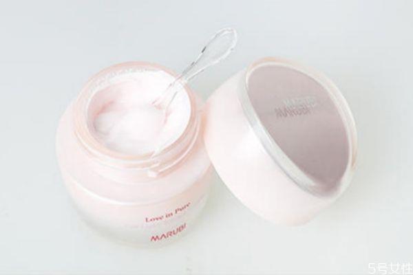 长期用素颜霜皮肤会怎么样 素颜霜需要卸妆