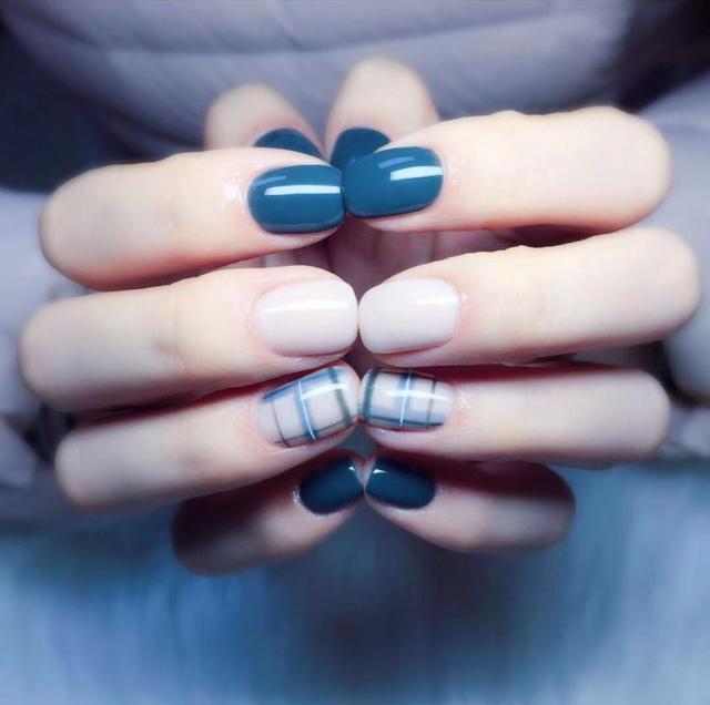 指甲短小美甲好看图片 短小指甲美甲图片