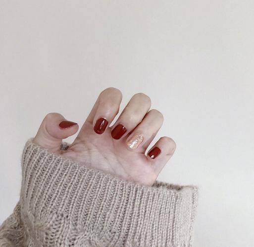 指甲短小美甲好看图片 短小指甲美甲图片