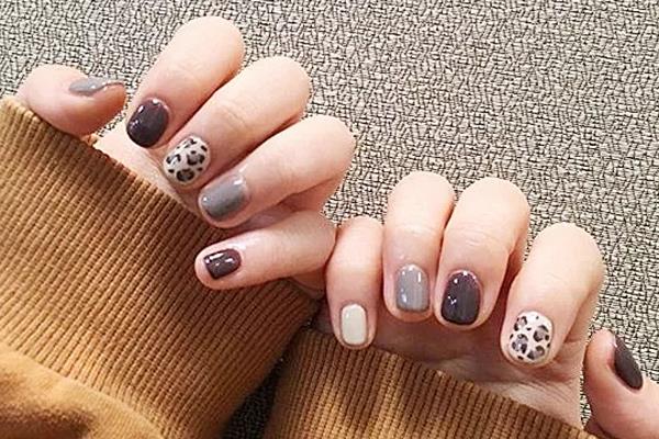 指甲短小美甲好看图片 短小指甲美甲图片