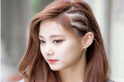 ​刘海长了怎么扎好看 扎刘海步骤