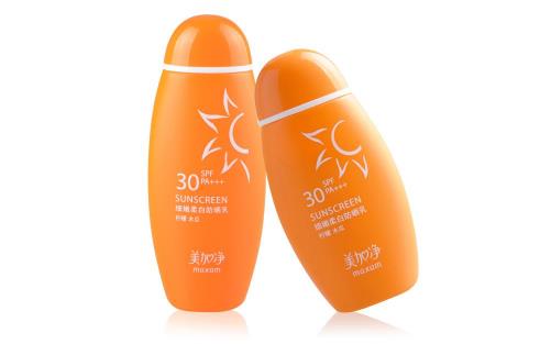 防晒乳和防晒喷雾哪个好 防晒乳和防晒喷雾可搭配使用