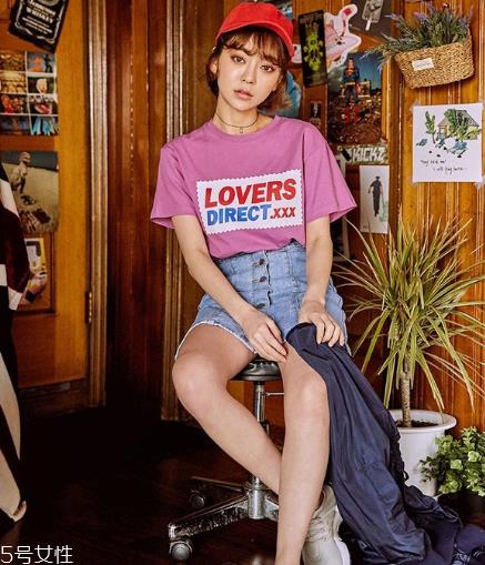 夏天戴什么帽子好看？夏季帽子搭配图片