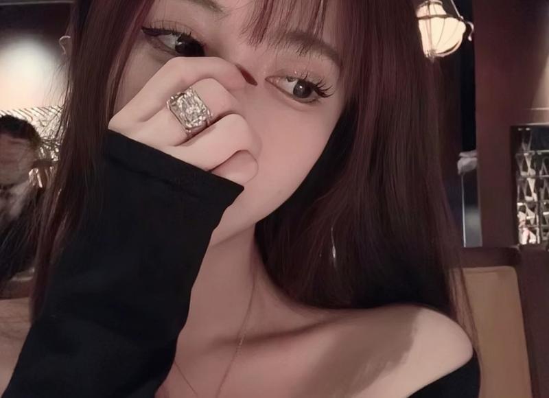 找女朋友聊天第一句话说什么，才不会觉得无聊