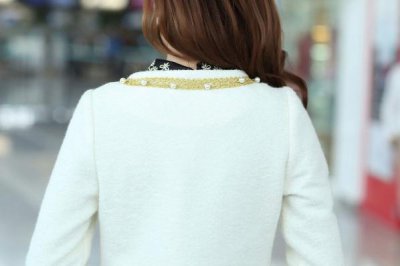 ​肩宽女生穿衣禁忌，避开这些让你“壮”的穿搭！