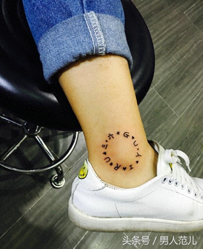 要纹身就要纹得时髦点，这些英文纹身超有范儿！