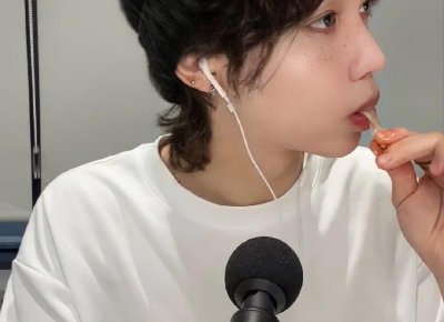 ​女生问你喜欢我哪一点 怎么高情商回答