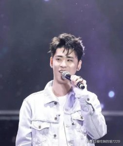 ​“辫儿哥哥”张云雷怎么消失了