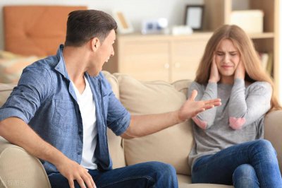 ​女朋友要和你分手，怎么办？