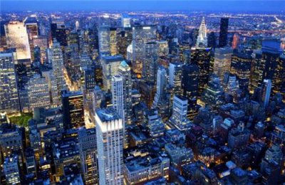 ​让人泪目的死亡照：她从86楼一跃而下，因姿势优雅，被称坠落天使