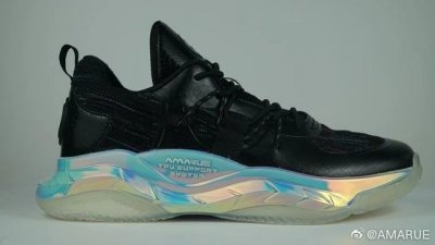 ​阿玛鲁女娲：500元的精品，碳板+boost，比肩李宁安踏顶级鞋款