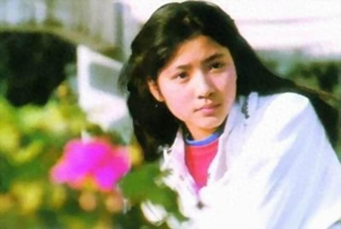 青春，年少，懵懂，十六岁记忆《十六岁的花季》温馨回首