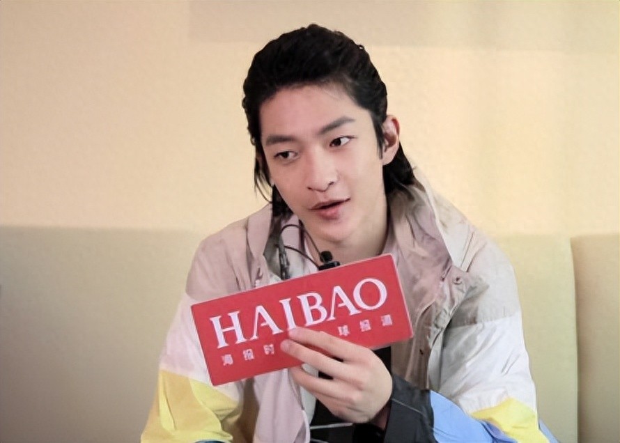 95后小生屈楚萧是怎么凉的（屈楚萧事件是怎么回事）-