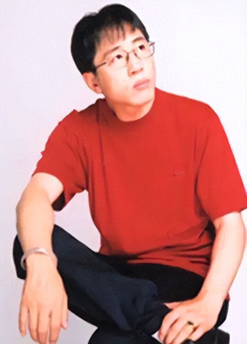 歌手何静现状及个人简历（何静的人生经历及两段婚姻）-