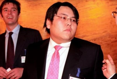 ​山西首富李兆会：27岁身价125亿，迎娶女星车晓，现已神秘消失5年