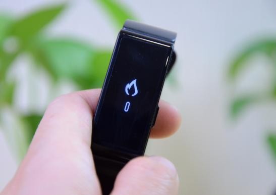 华为手环b2隐藏功能（哪面都有范儿的智能手环）(23)