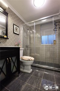 ​卫生间防水漏了怎么办（卫生间漏水？选这几种方法让你不砸地面自己就能做防水