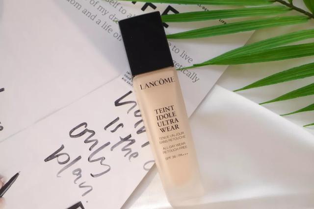 兰蔻粉底液奇迹薄纱怎么选色号（兰蔻奇迹薄纱粉底液）(8)