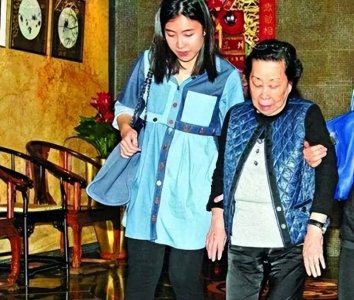 ​为嫁豪门隐忍16年，后为丈夫刘銮雄“牺牲”母亲，甘比到底有多狠