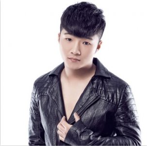 ​白小白因为一首《最美情侣》火遍了大江南北，可是为什么又退网了