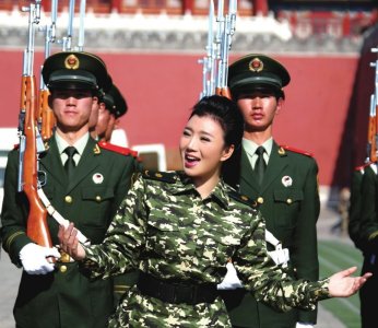 ​刘子琪：从中原走出的军旅歌手，为战士唱歌，情系军营不后悔