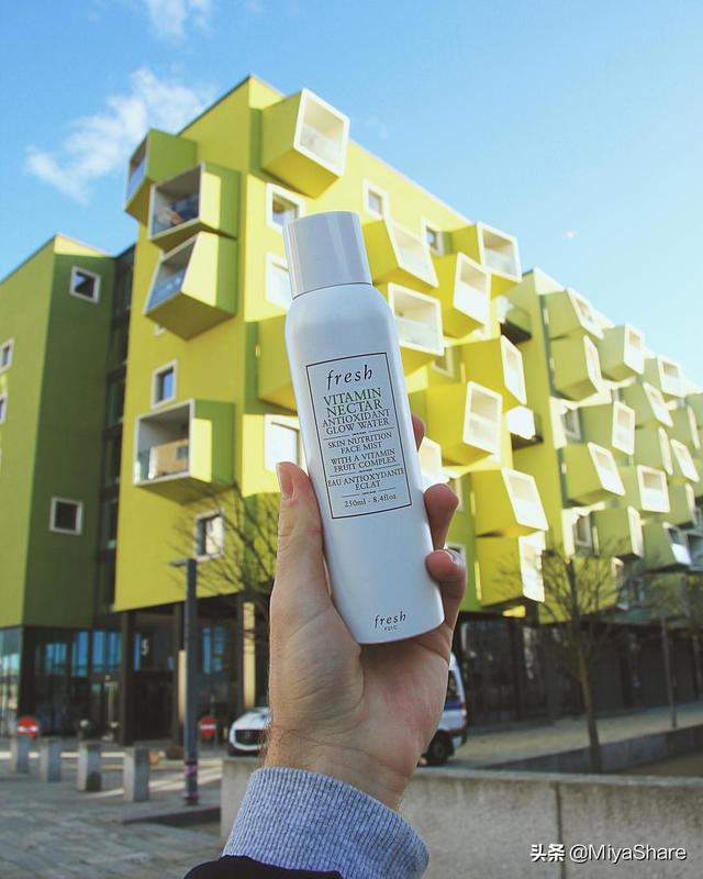 雅漾和理肤泉哪个喷雾补水（为什么理肤泉雅漾喷雾越用越干）(4)
