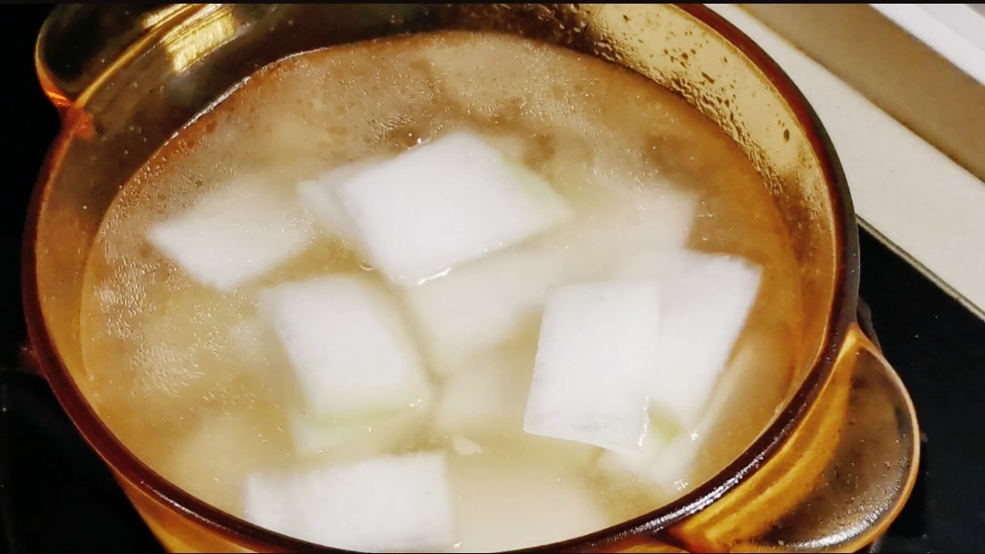 咸肉冬瓜汤怎么做（咸肉冬瓜汤的美食教程）