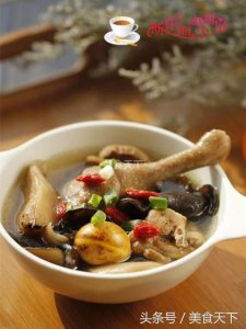 ​月子鸡汤(月子鸡汤用什么鸡)