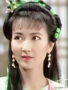 ​重温《新白娘子传奇》，才发现小青才是真正的大女主！