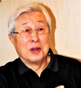 ​演员王心刚：如今已92岁，年轻时陪伴患病妻子多年，现状还好吗？