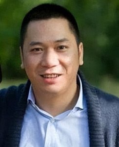 ​赵薇的老公“神秘富豪”黄有龙，到底多神秘