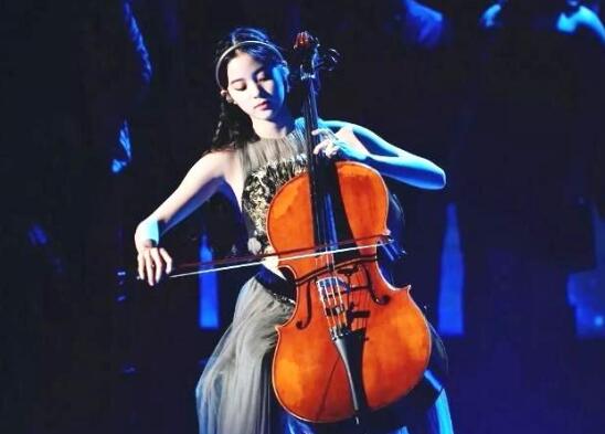 欧阳娜娜去哪里念大学