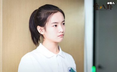 ​李庚希被曝恋情，起底二人是如何认识的？