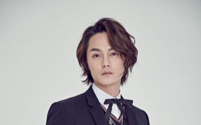 ​尹正为什么粤语那么好