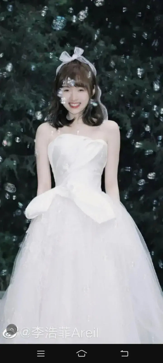 鬼马少女李浩菲清纯甜美写真合集