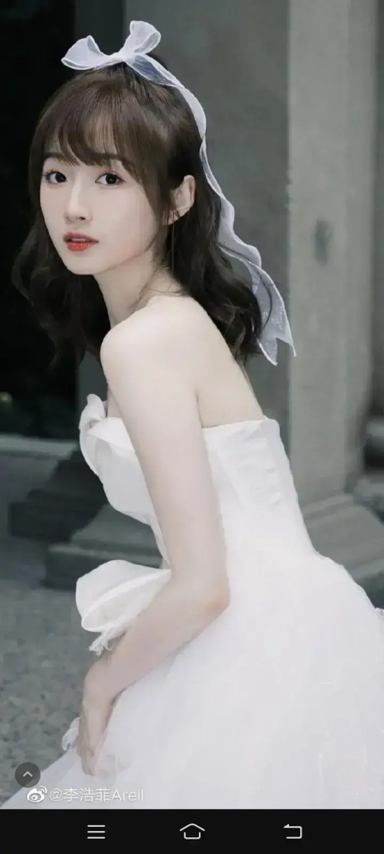 鬼马少女李浩菲清纯甜美写真合集