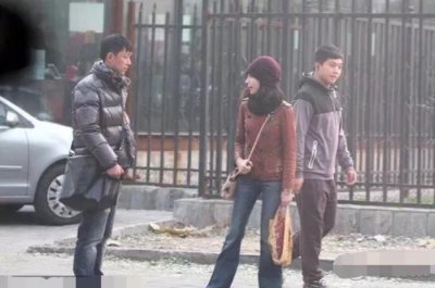 ​董洁潘粤明复合（董洁和潘粤明台上相拥泯恩仇）