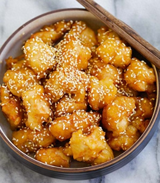 手残也能做蜜汁芝麻鸡块，只要1种酱，孩子不爱吃鸡肉都吃掉半盆