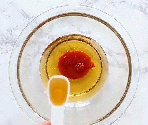 手残也能做蜜汁芝麻鸡块，只要1种酱，孩子不爱吃鸡肉都吃掉半盆