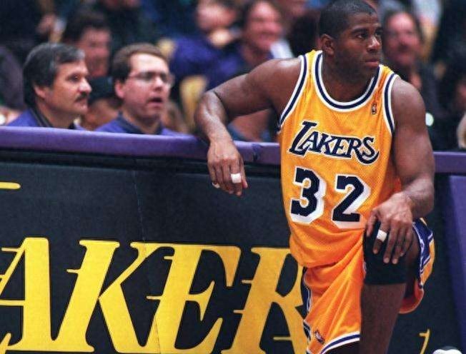 篮球是青春，热爱是本心，篮球头像篮球壁纸推荐