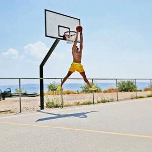 ​篮球是青春，热爱是本心，篮球头像篮球壁纸推荐