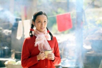 《平凡的世界》最适合娶的贤妻秀莲:她一生的悲苦,都是丈夫给的