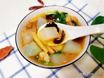 ​宁夏人爱吃的粉汤，你学会了吗？做法简单，当早餐或配饺子都不错