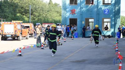 24支消防尖兵技能大比武,上演“速度与激情”