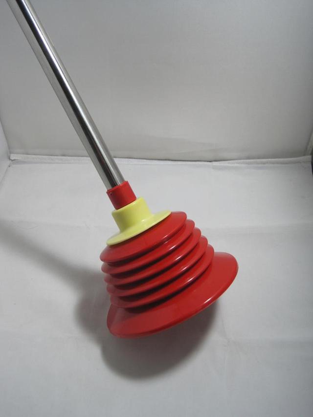 坐便堵了怎么办（分享疏通马桶的3个方法）